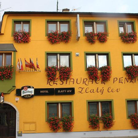 Zlaty Lev Hotel Svitavy Buitenkant foto