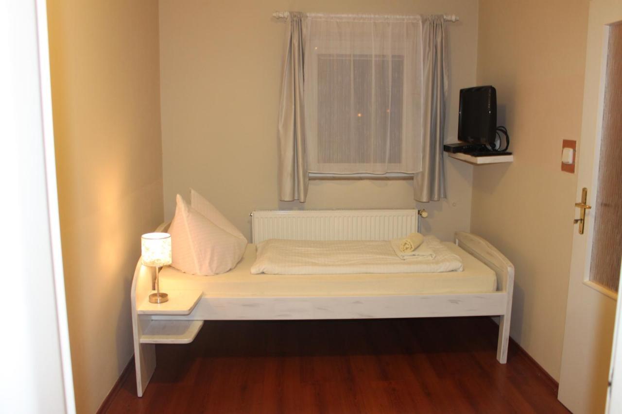 Zlaty Lev Hotel Svitavy Buitenkant foto