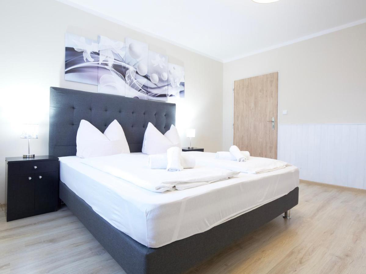 Zlaty Lev Hotel Svitavy Buitenkant foto